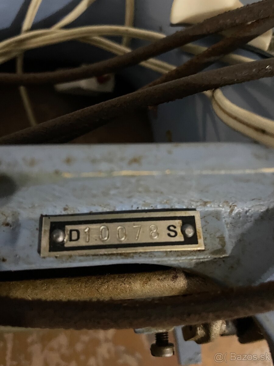 Šijací stroj Minerva - 7