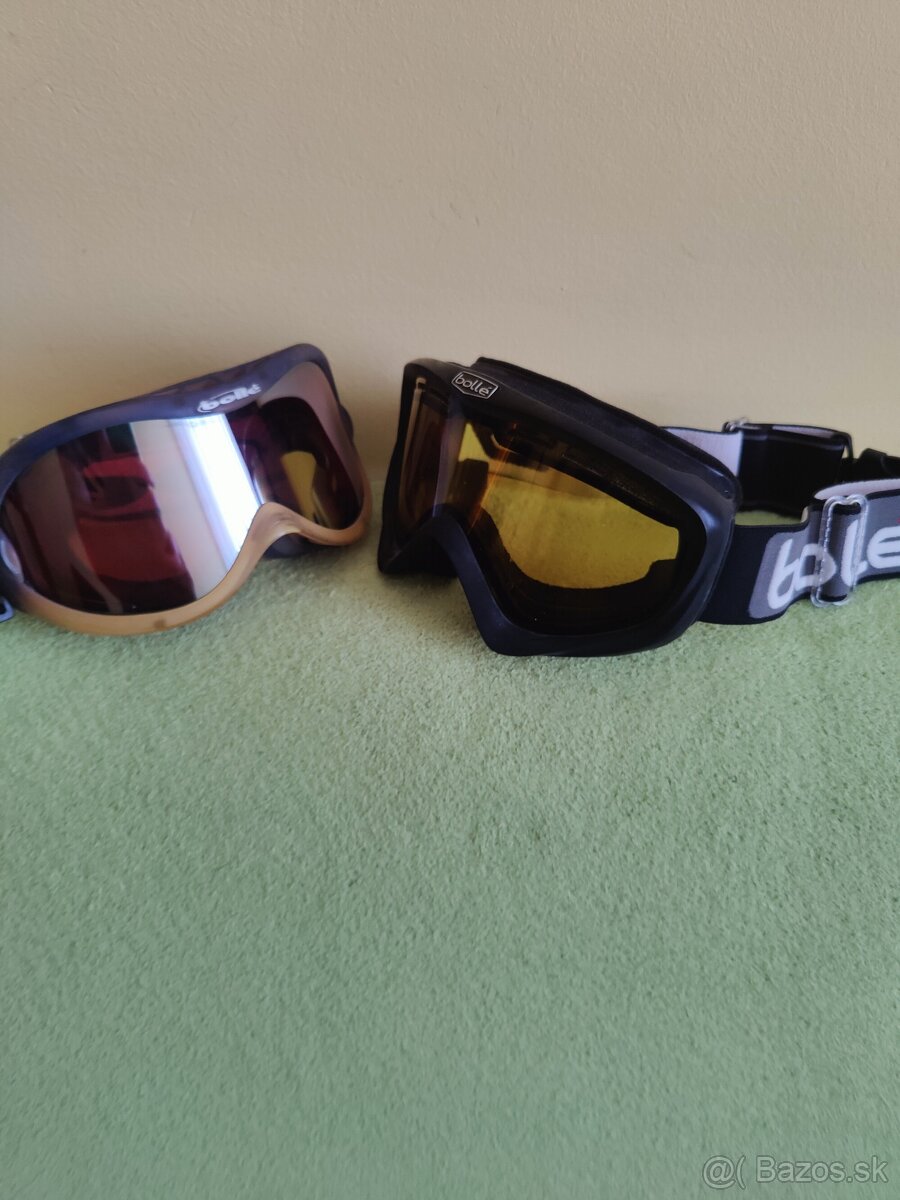 lyžiarská bunda, okuliare a rukavice - 7