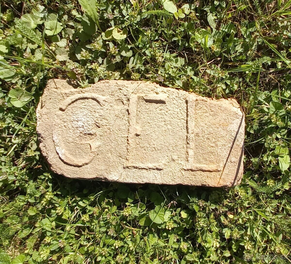 staré značené tehly - 7