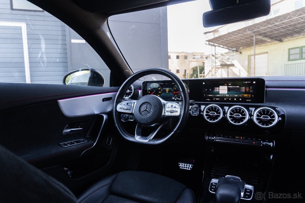 Mercedes-Benz CLA 180 AMG Line 2019 - 7