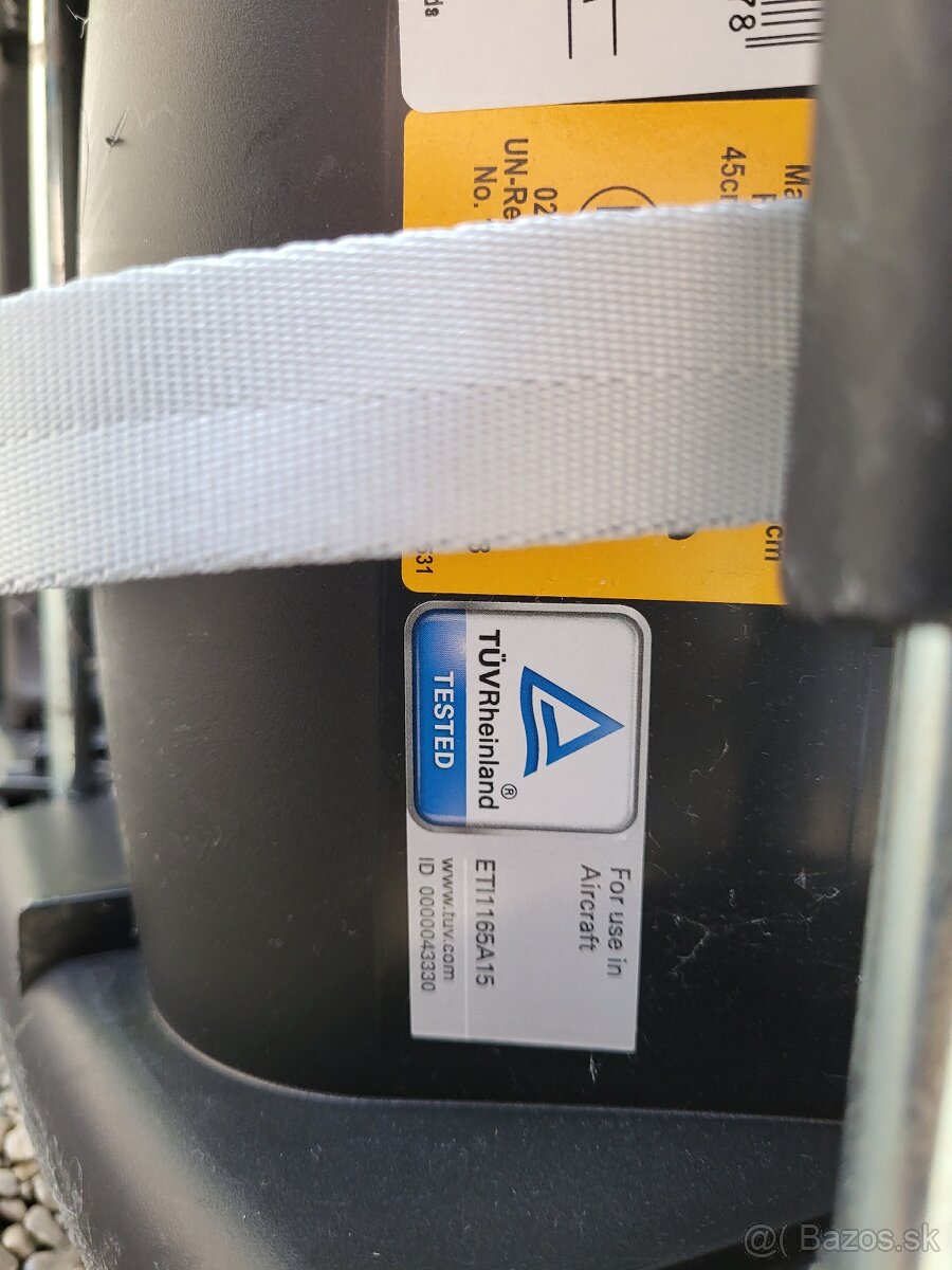 Vajíčko Maxi-Cosi Rock so základňou Maxi-Cosi FamilyFix3 - 7