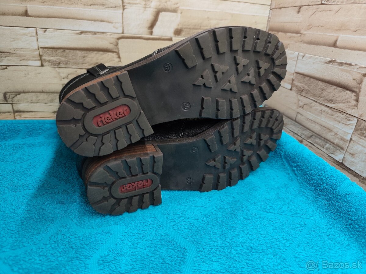 Rieker 40 - dámske čierne čižmy s membránou - 7