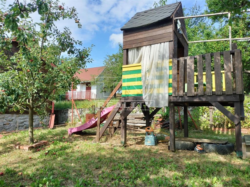 Záhradka s chatkou Návojovce - 7