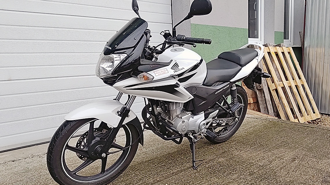 Honda CBF125M - 7