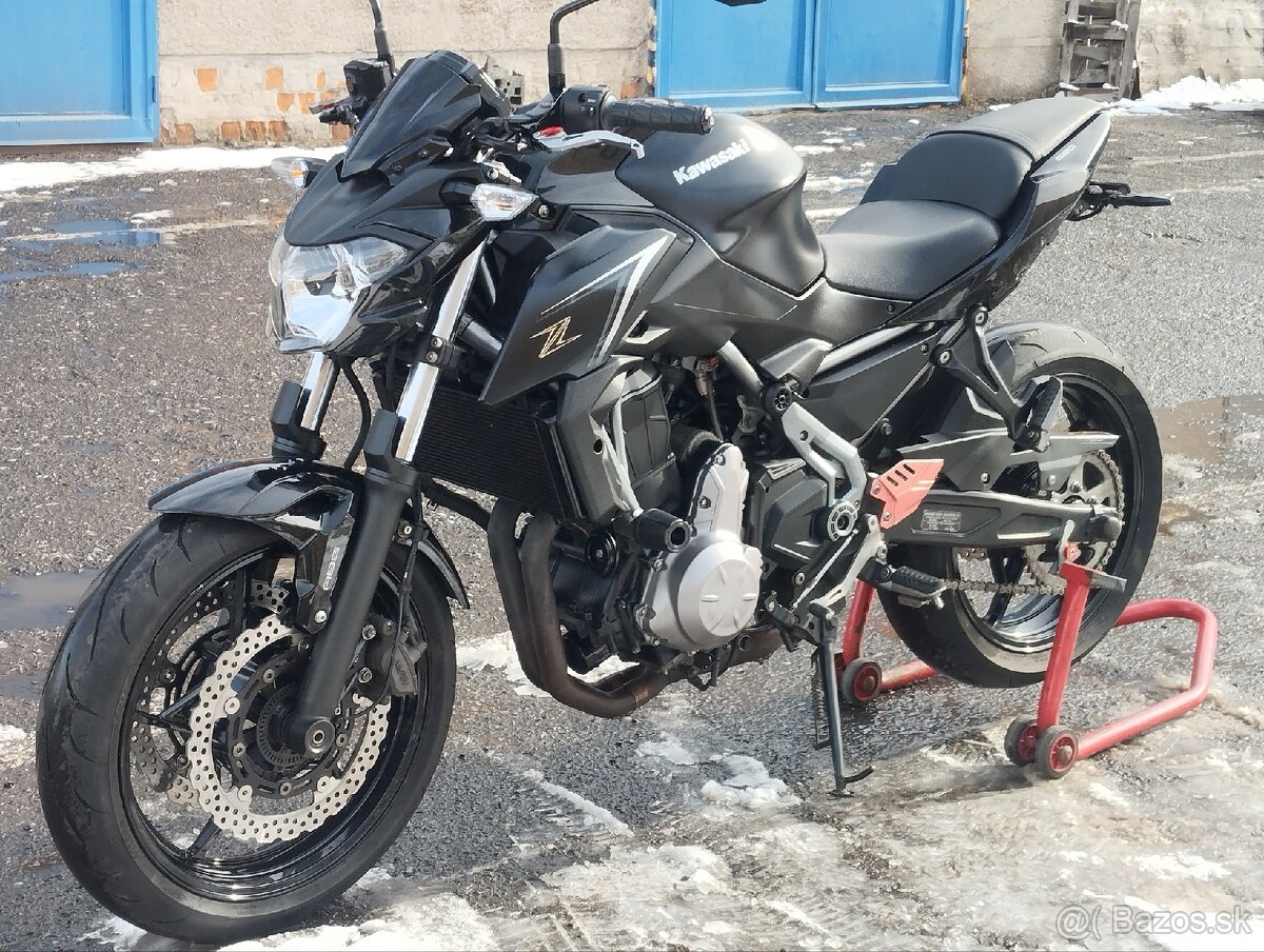 Kawasaki Z 650 2018 - 7