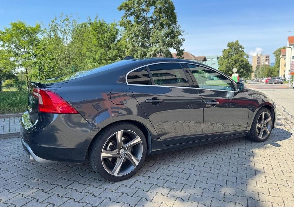 Volvo S60, 2.4D5 R-Design servis.historie - 7