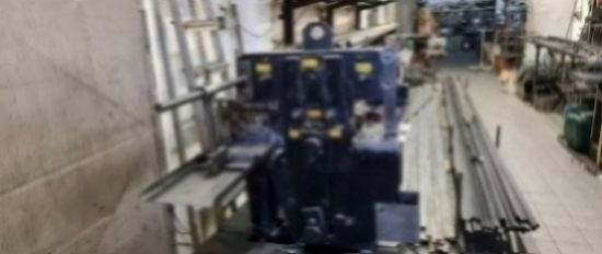 Hydraulický kombinovaný stroj 25 t Nelson použitý - 7