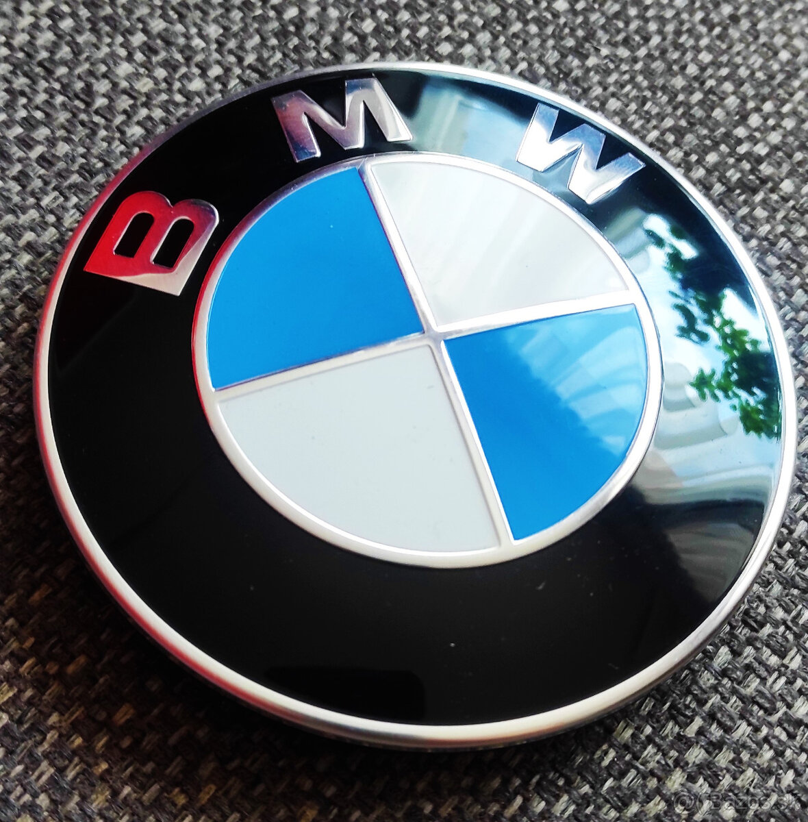 znak na kapotu na BMW - č.3 - 7