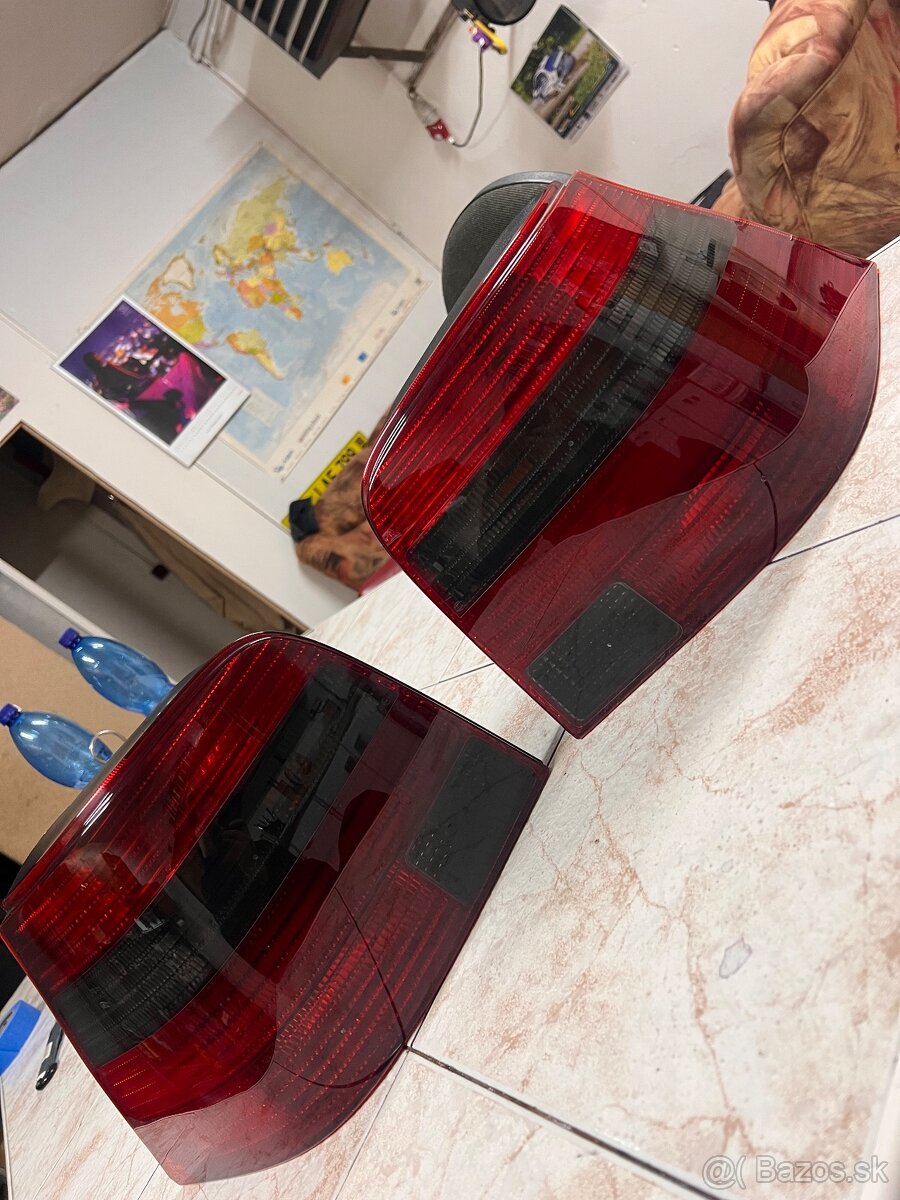 Zadné svetla golf 4 r32 - 7