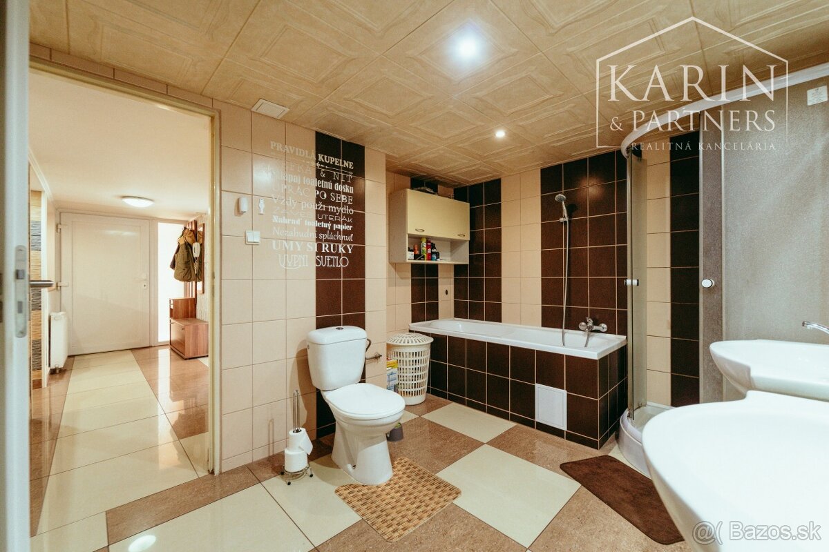 REZERVOVANÉ:3i rodinný dom po rekonštrukcii s krytou terasou - 7