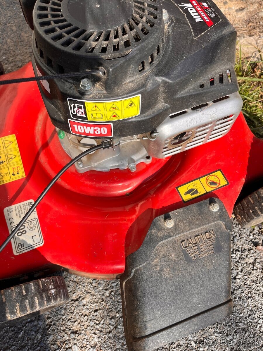 Benzinova kosacka MTD - 7