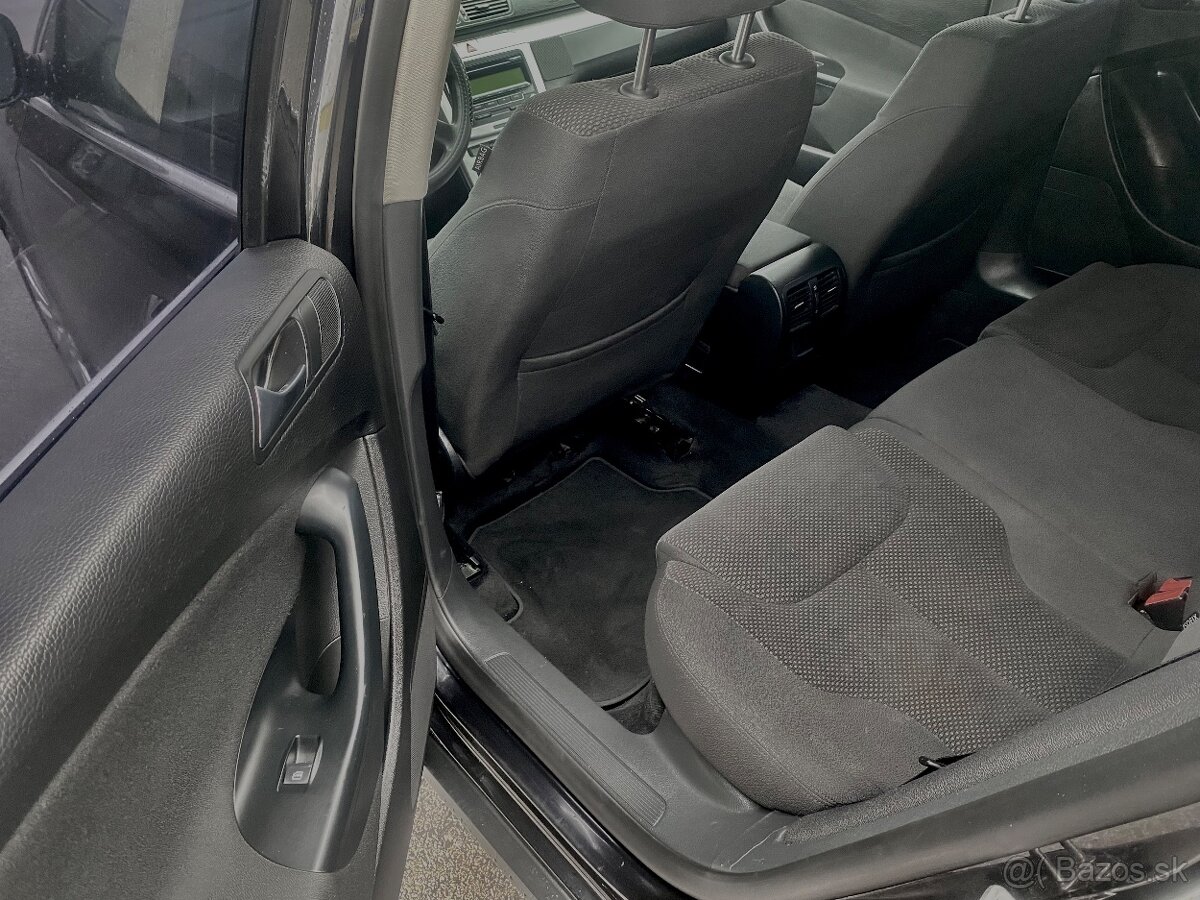 Predám VW passat b6 2.0 TDi 103kw Common Rail - 7