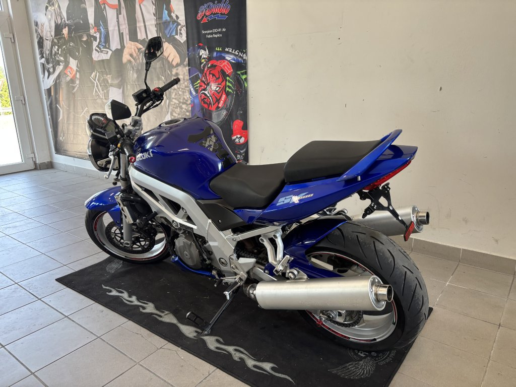 Suzuki SV1000 - 7