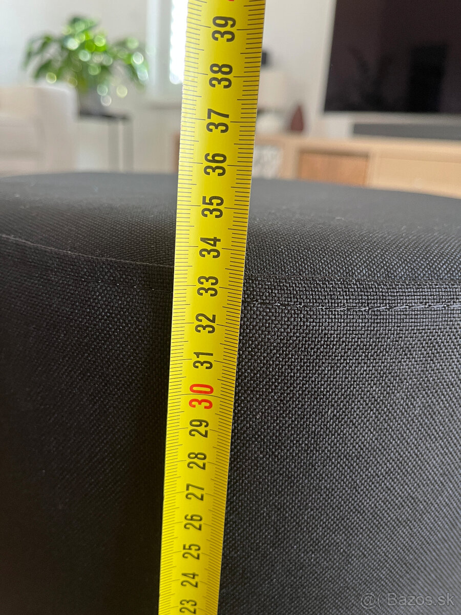 Čierna taburetka - 7