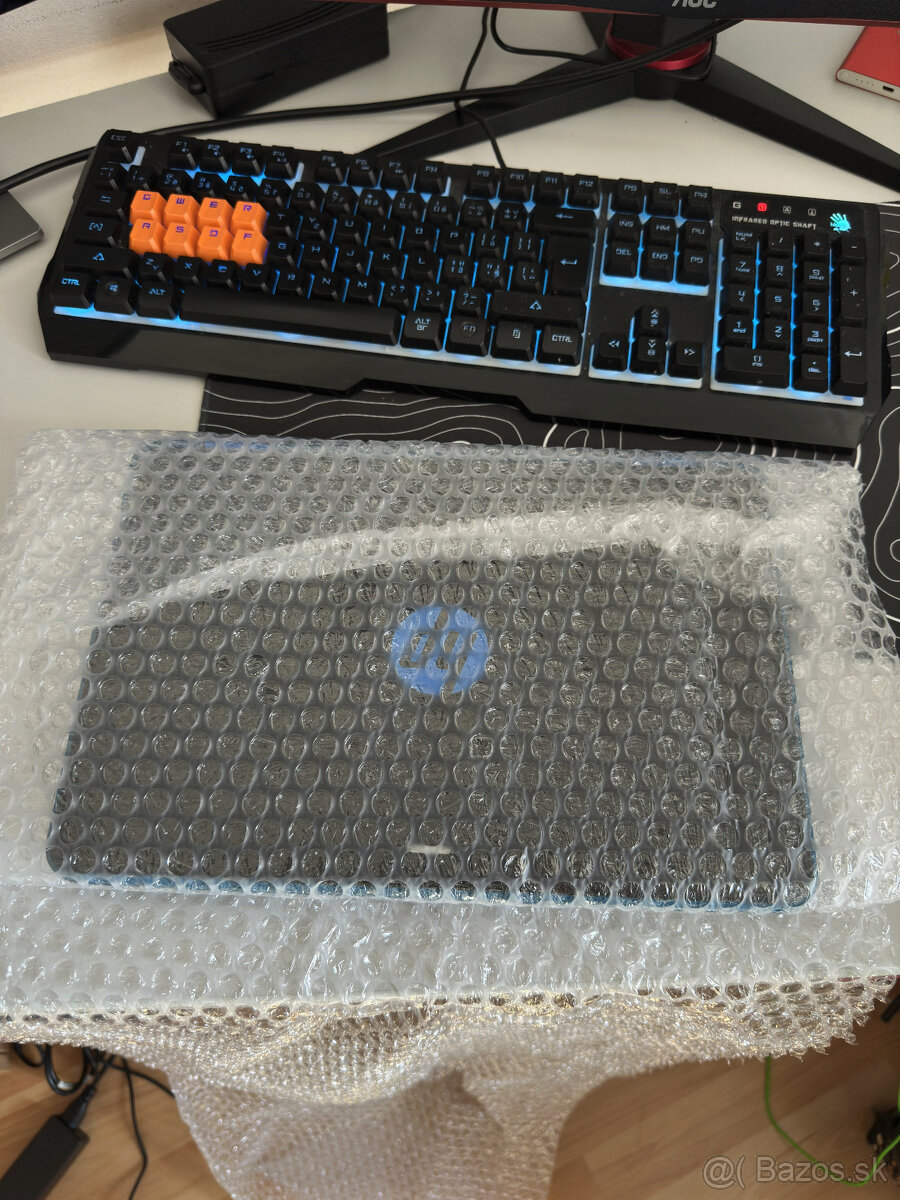 Windows Notebook,tablet 2V1 HP, 3.1ghz/8GB ,SSD 128gb, 8h+ - 7