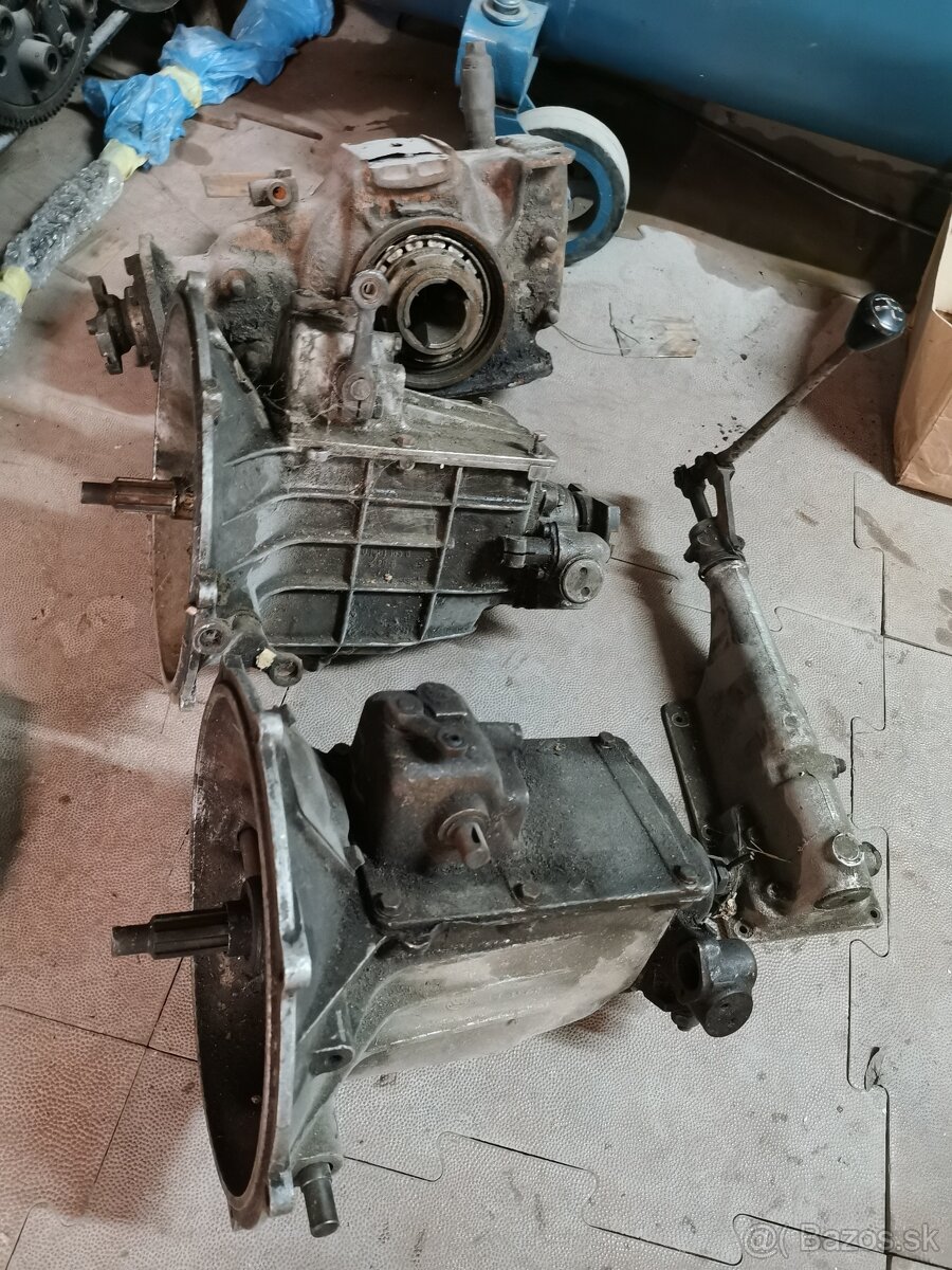 Zadné sklo ŠKODA 450 - 7