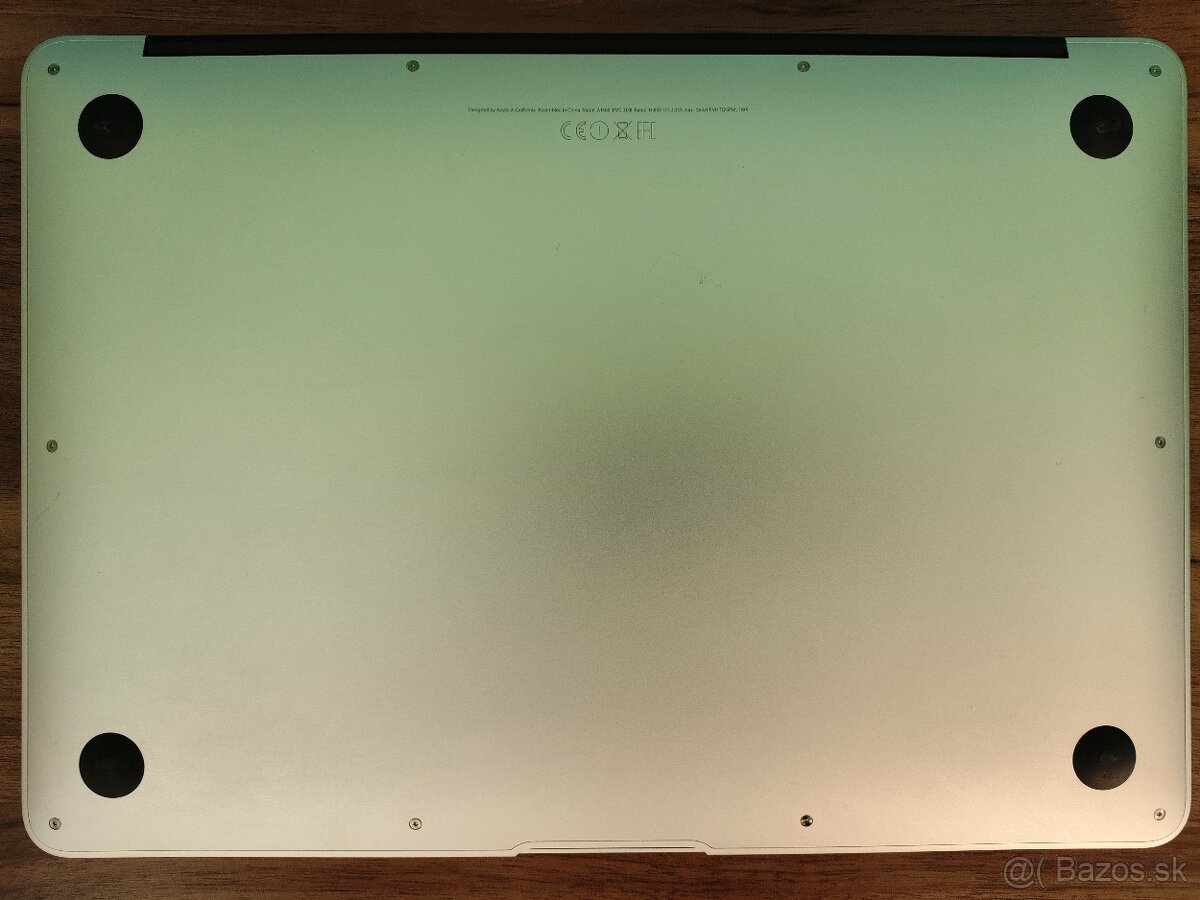 MacBook Air 2017 | i5 • 8GB • 128GB SSD - 7