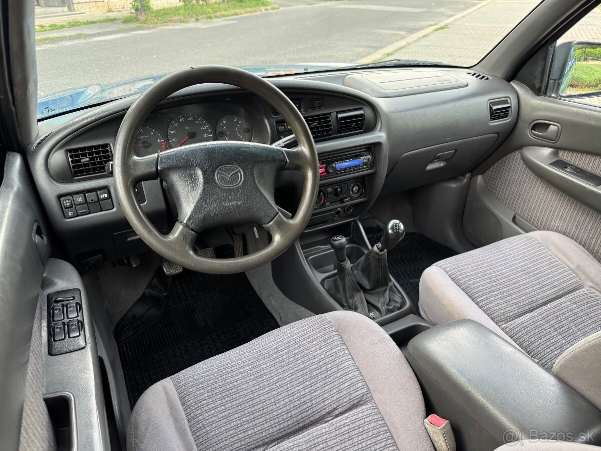 Mazda B2500 2.5 TD 4x4 - 7