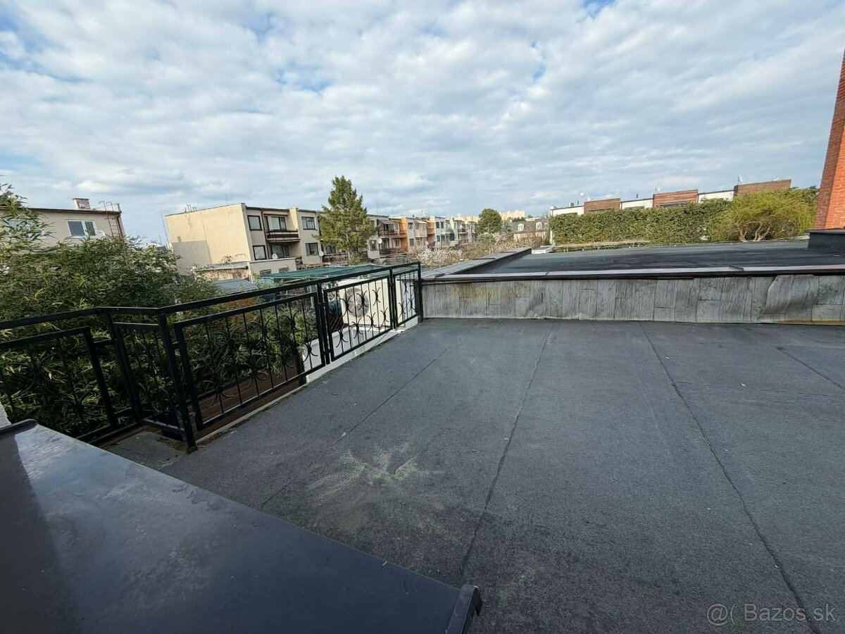 DLHODOBÝ PRENÁJOM - 7