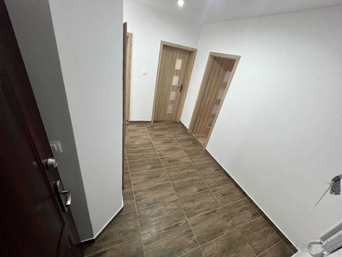 Prenájom 3 izbového bytu - 7