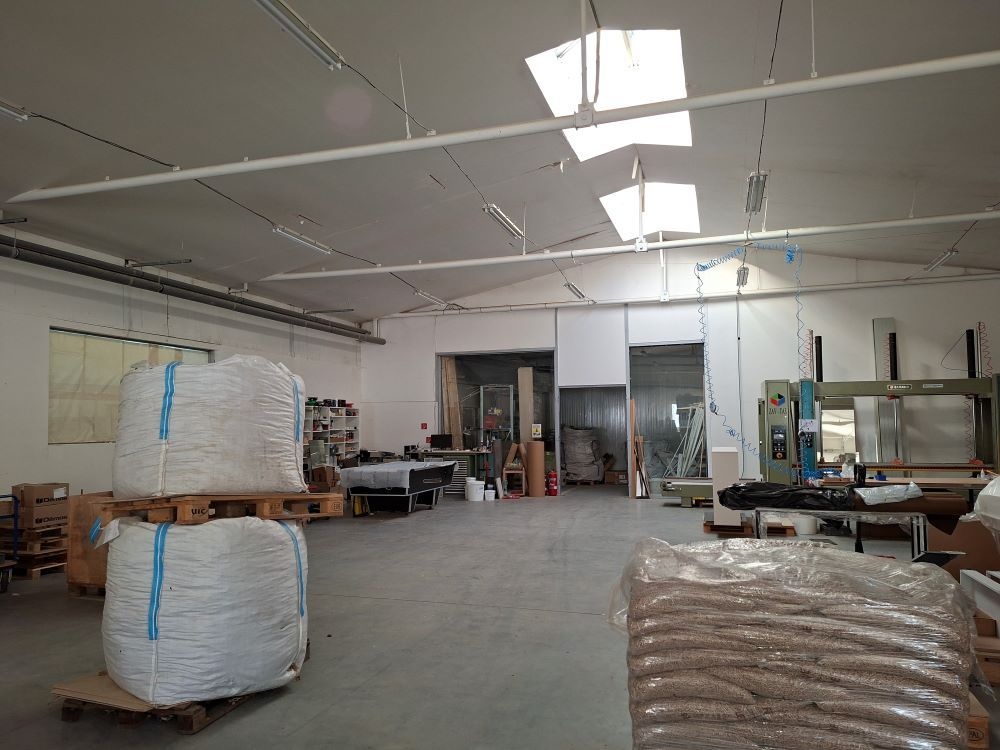 Hala na prenájom na Bzinách pri Dolnom Kubíne - 7