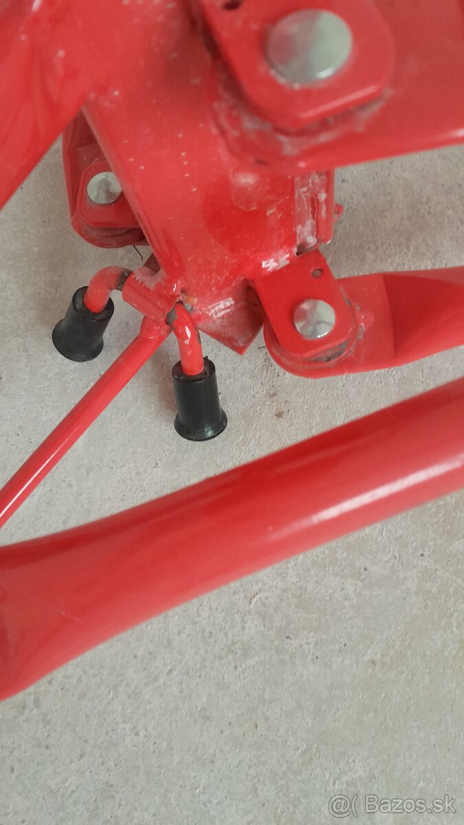 Zdvihák na Sadrokarton , OSB dosky , Vata - Žirafa - 7