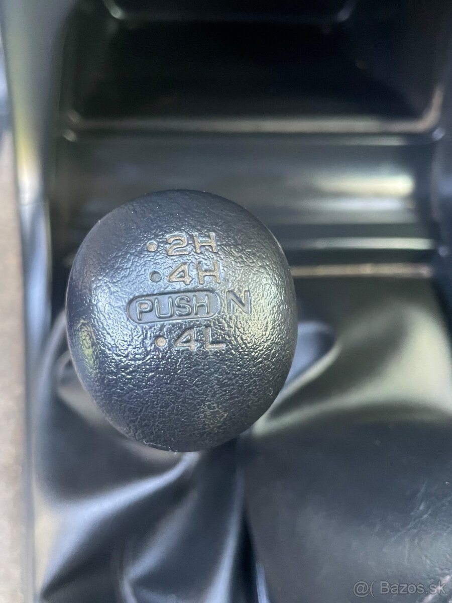 Nissan Terrano II 2.7TDi 4x4 - 7