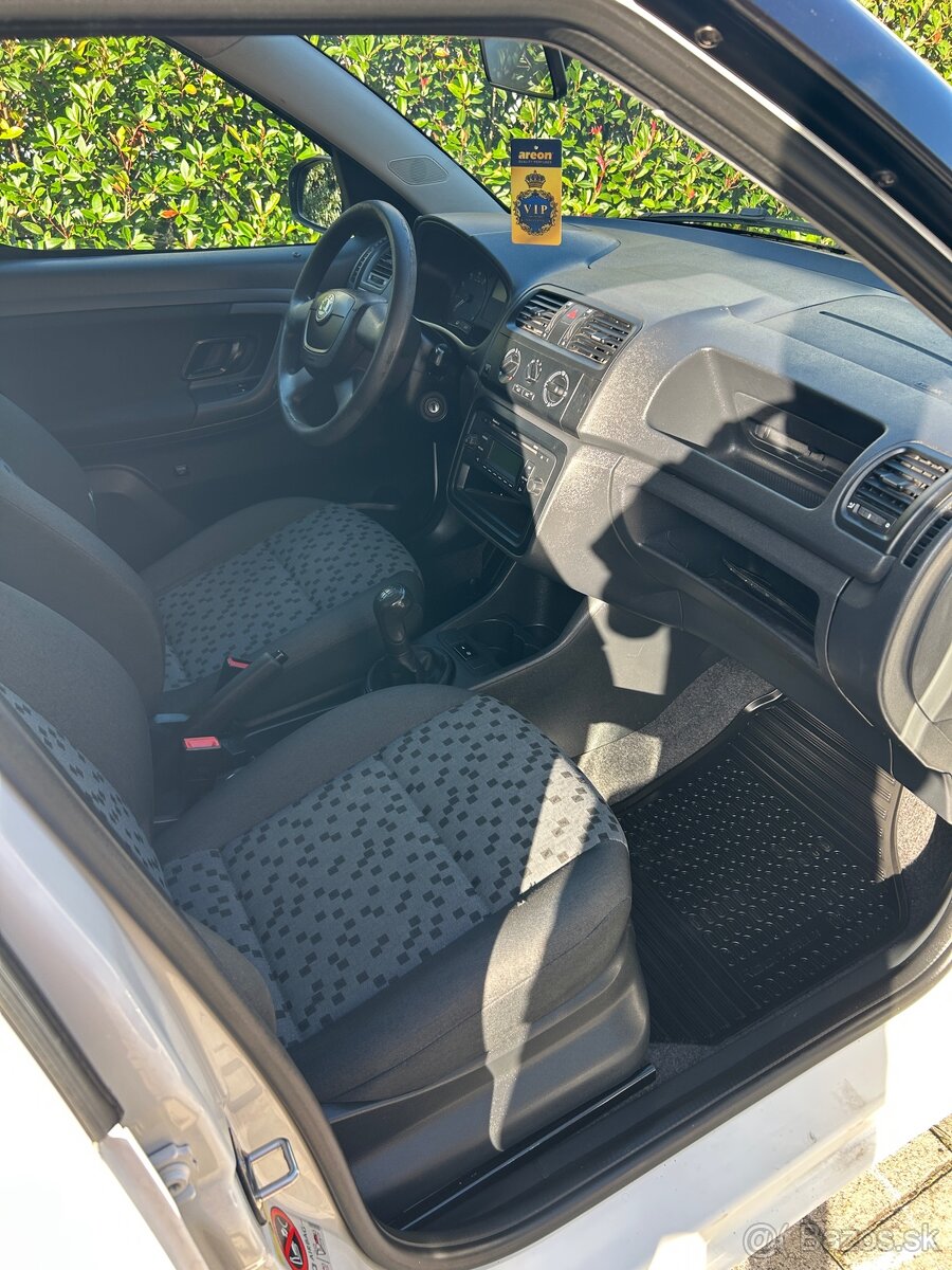 Škoda Praktik 1.2 TSI 2012 - 7