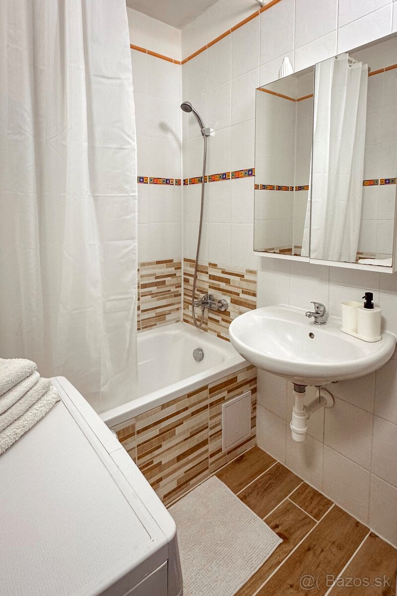 4,5 izbový byt BB - 7