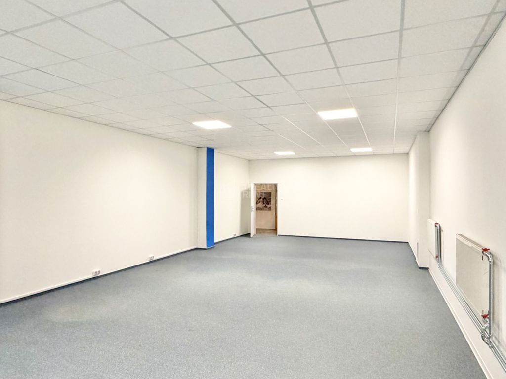 Ponúkame na prenájom obchodné priestory s rozlohou 108 m² - - More