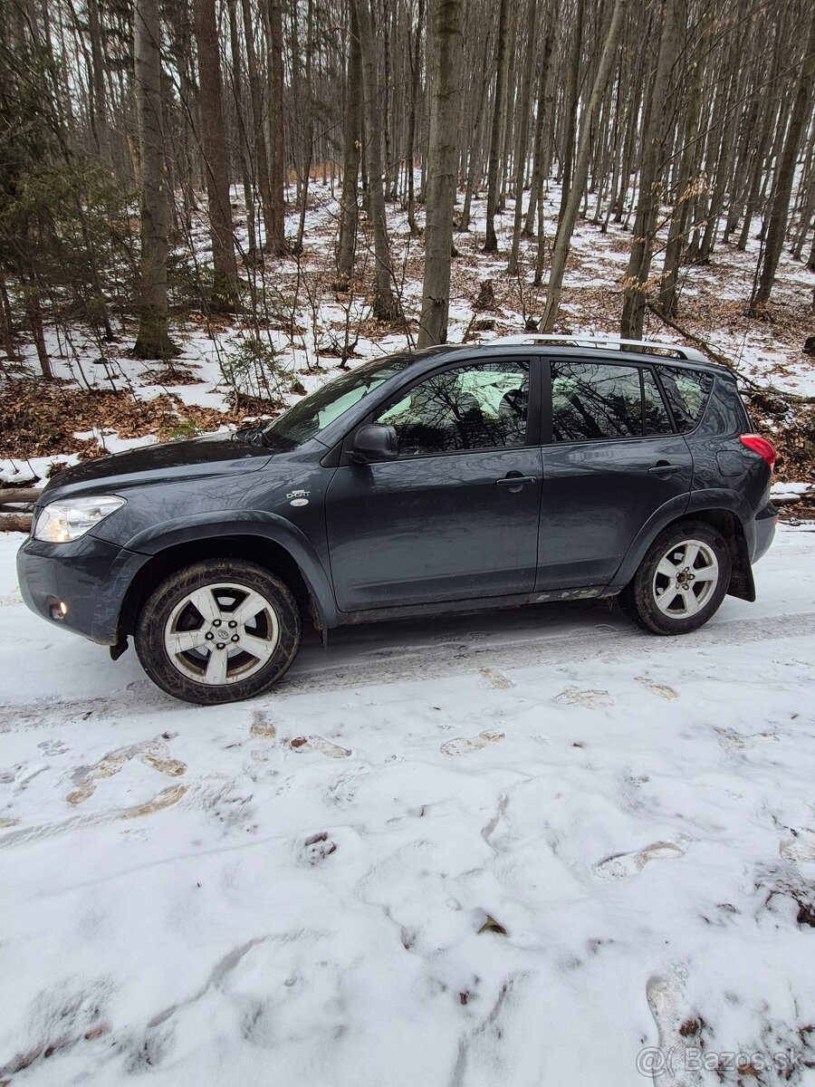 Toyota rav4 2.2d 130kw 2AD - 7