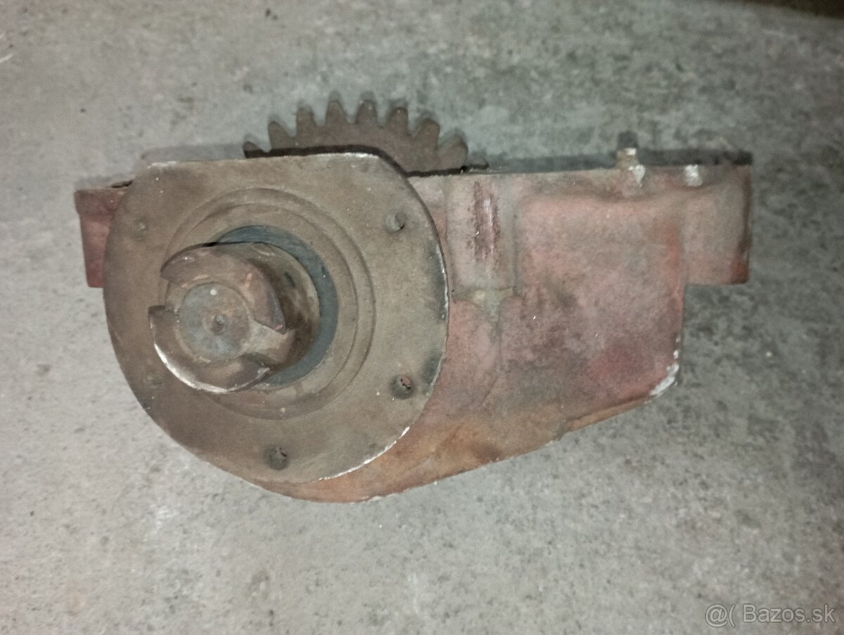 Prídavna prevodovka v3s, bočný vývod na hydraul. čerpadlo - 7