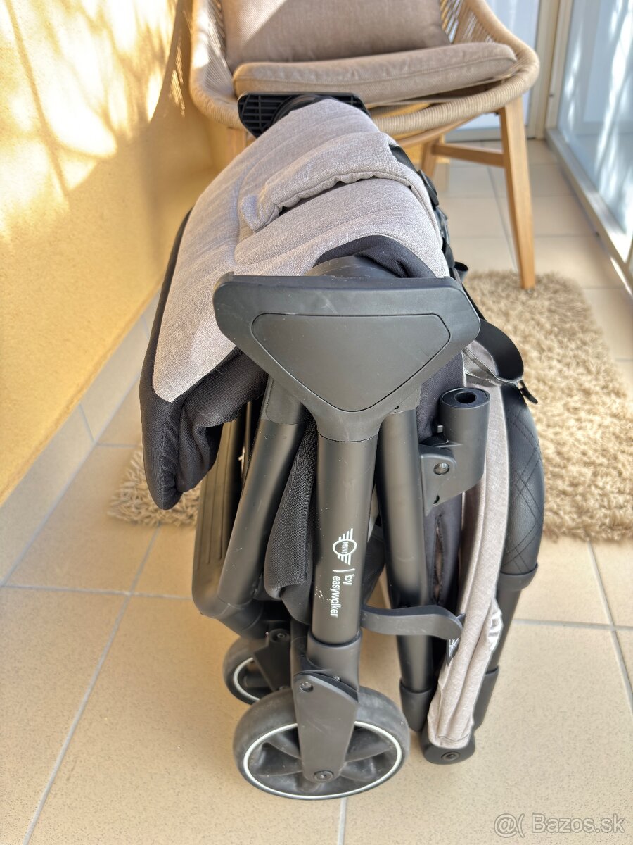 Easywalker Buggy SNAP MINI kočík , kočí aj do lietadla - 7