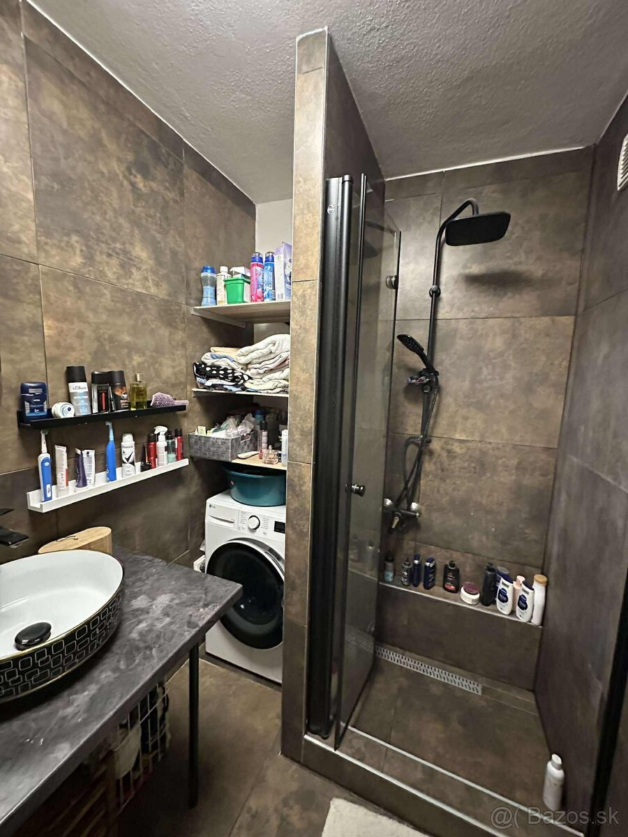 Predaj - 3-izb.byt s balkónom v Šuranoch. - 7