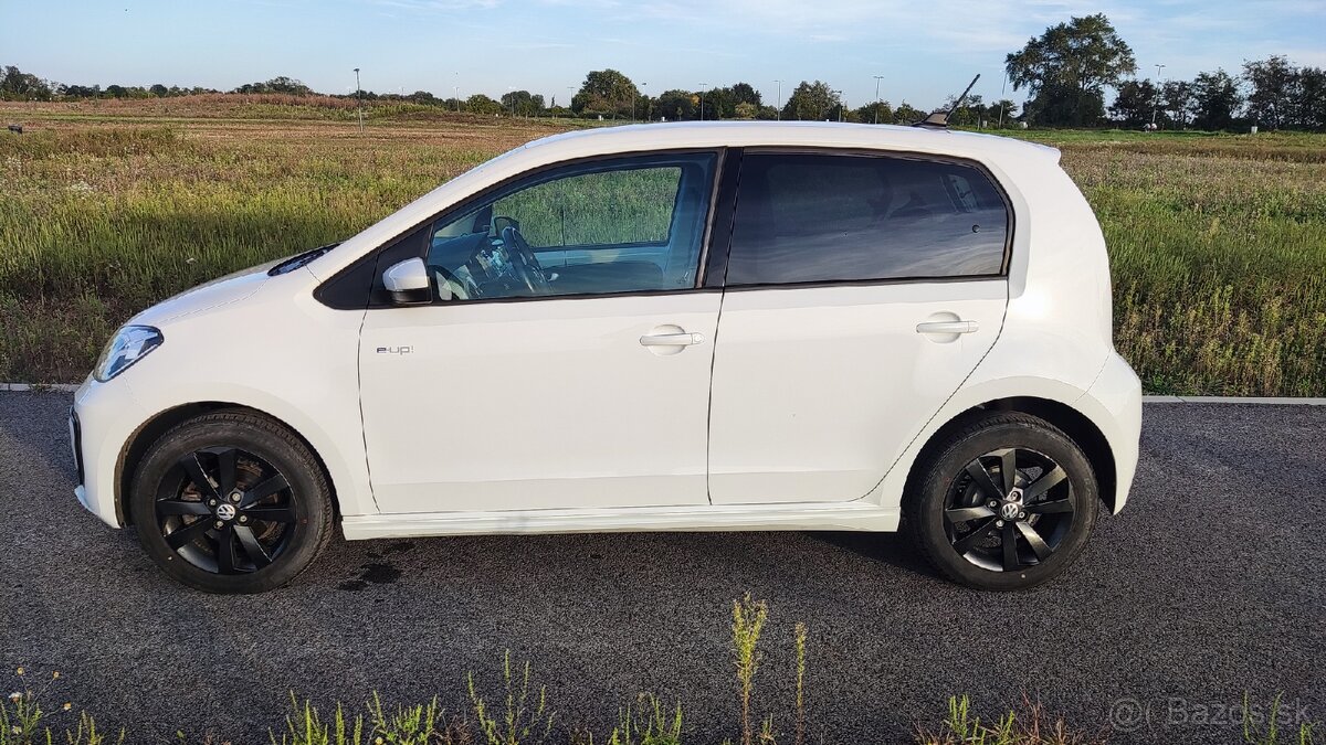 Volkswagen e-UP - 7
