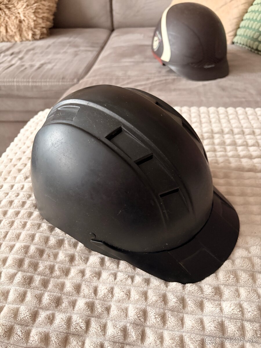 Jazdecké prilby 3 ks - 7