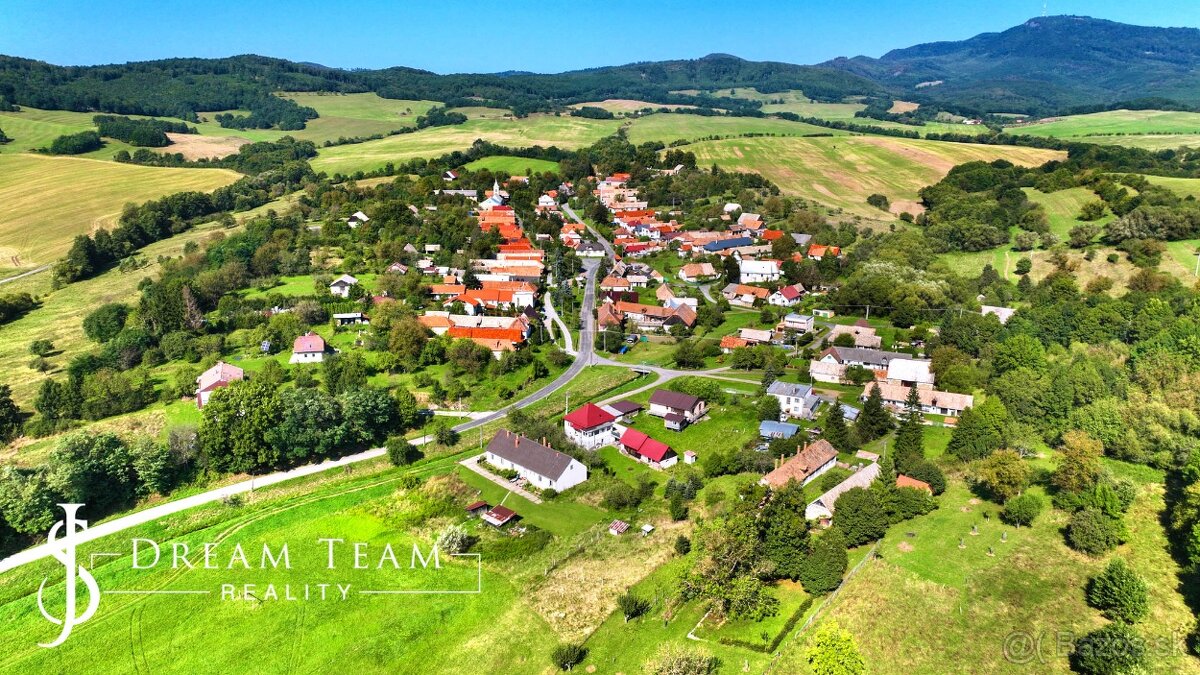 Slnečný, stavebný pozemok o veľkosti 1524m2 v obci Beluj - 7
