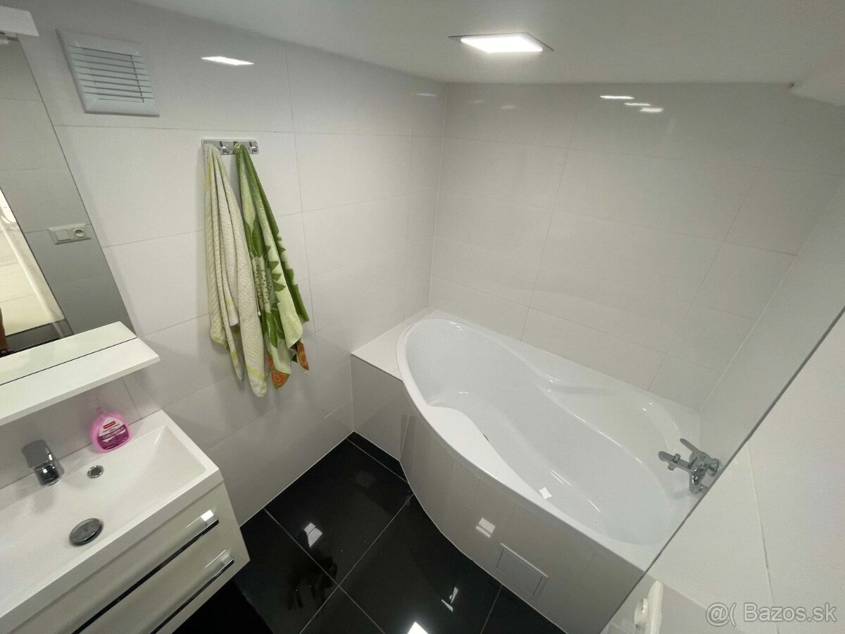 Zrekonštruovaný rodinný dom v Turčianskych Kľačanoch - 7