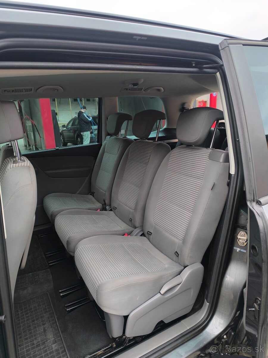 Alhambra 2.0 TDI 103kw 7-miestne - 7