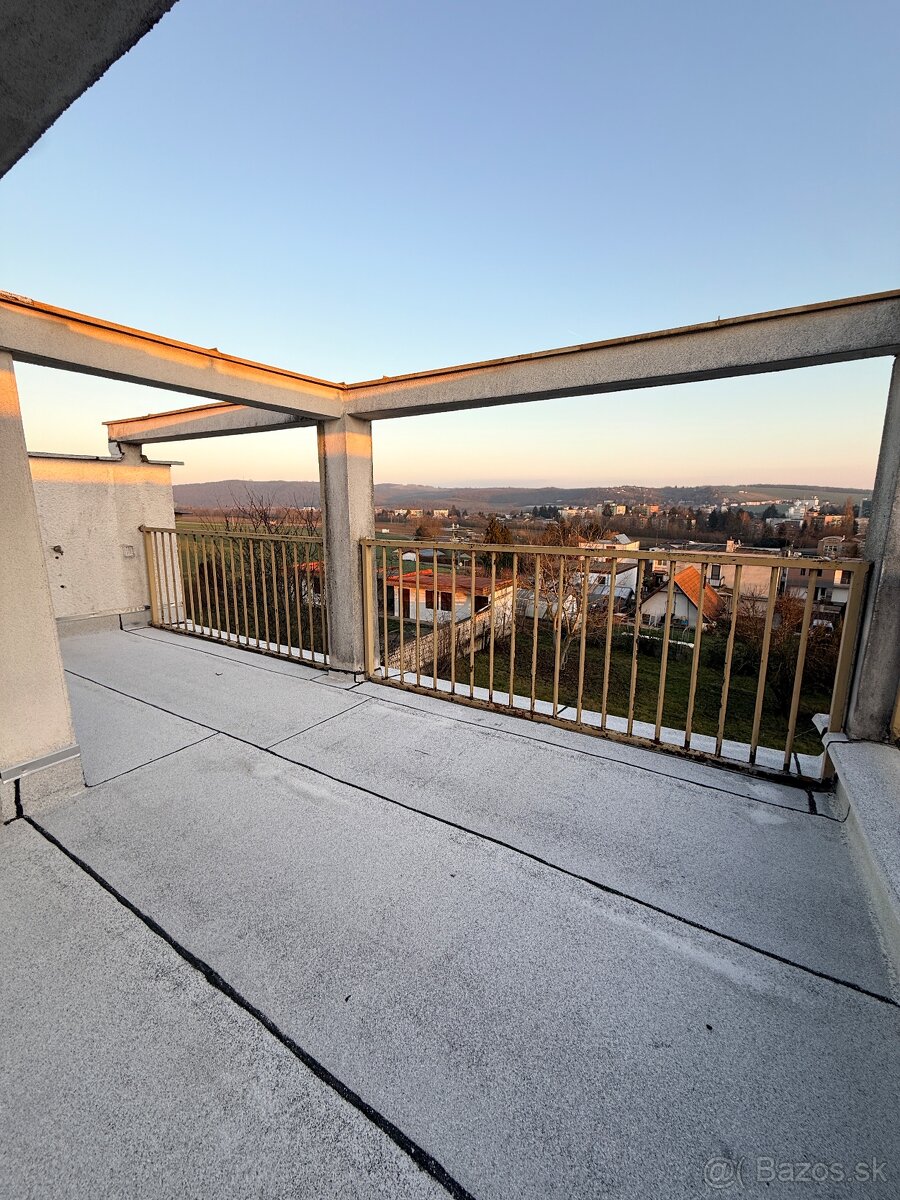 Rodinný dom, Dudince, B.Tablica - 7