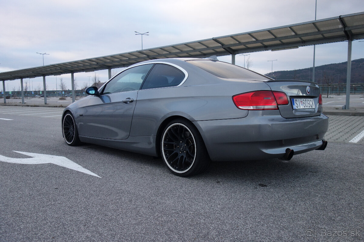 BMW E92 335i - 7