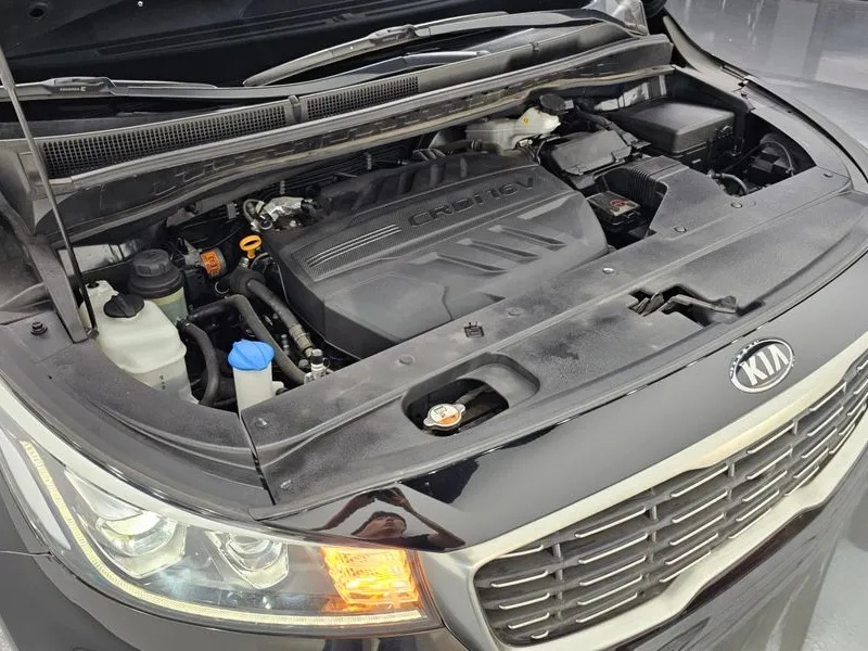 2020 KIA CARNIVAL HI-LIMOUSINE 2.2CRDi - 7