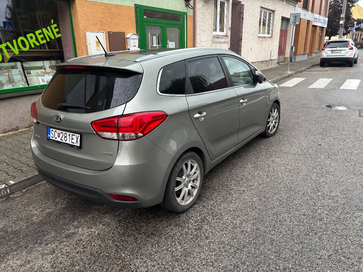 KIA Carens 1,7 CRDI 100kw AT, panoráma Full výbava - 7