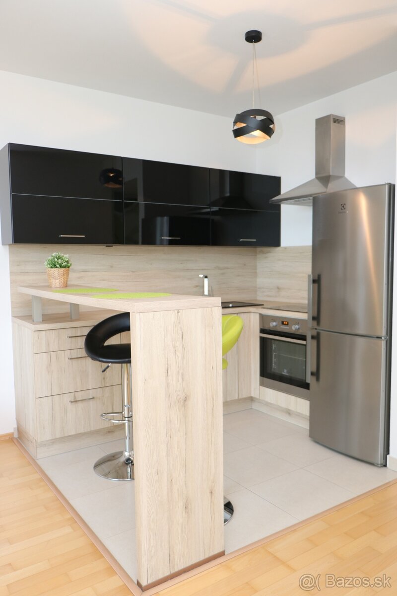 Realitný kancelária REALADR s.r.o. - 7