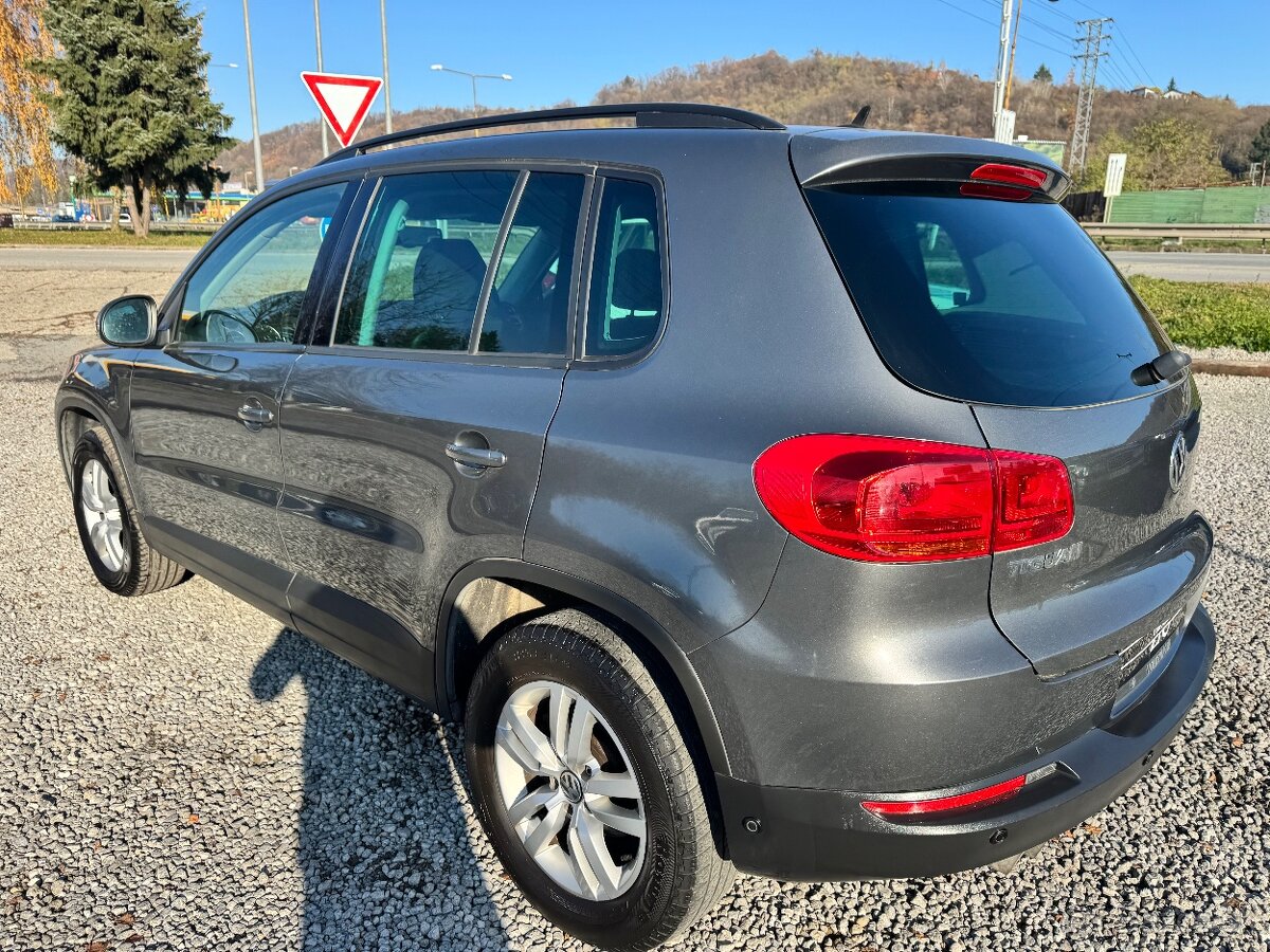 Volkswagen Tiguan 2.0 TDI Trendline - 7