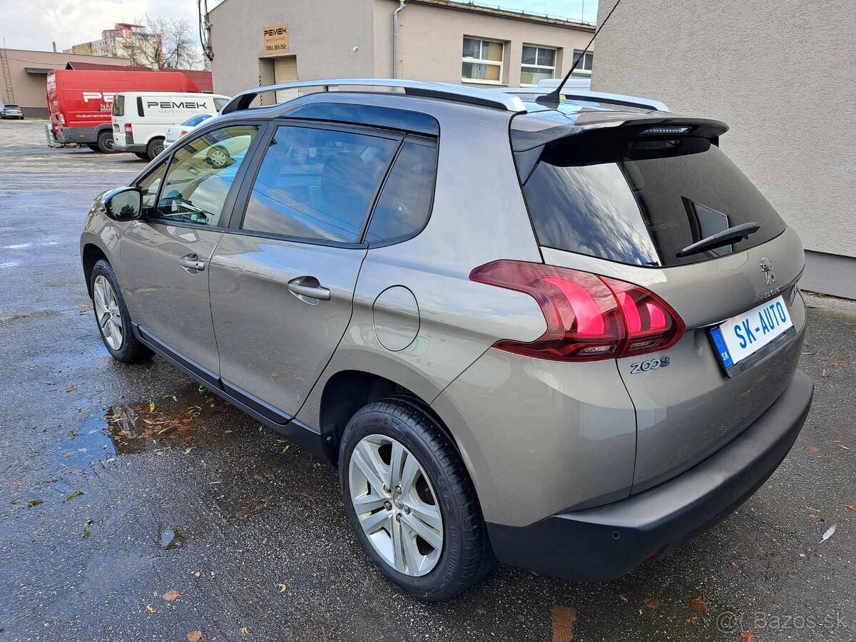 Peugeot 2008 1.2 PureTech 110 SS Allure - 7