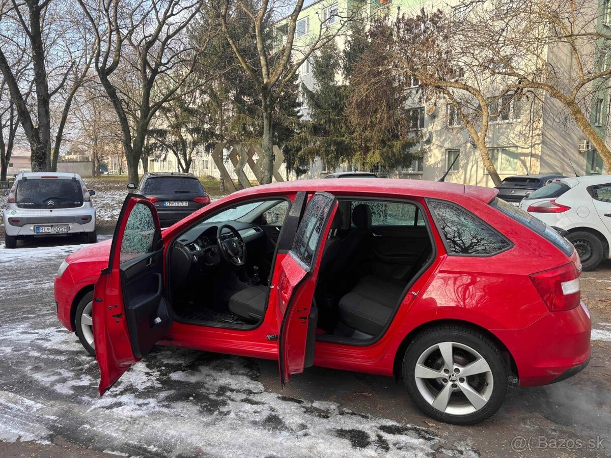 Predám Škoda Rapid 1,6 TDI - 7