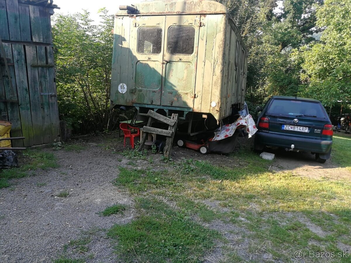 POZEMOK 4800m2 + RD - 7