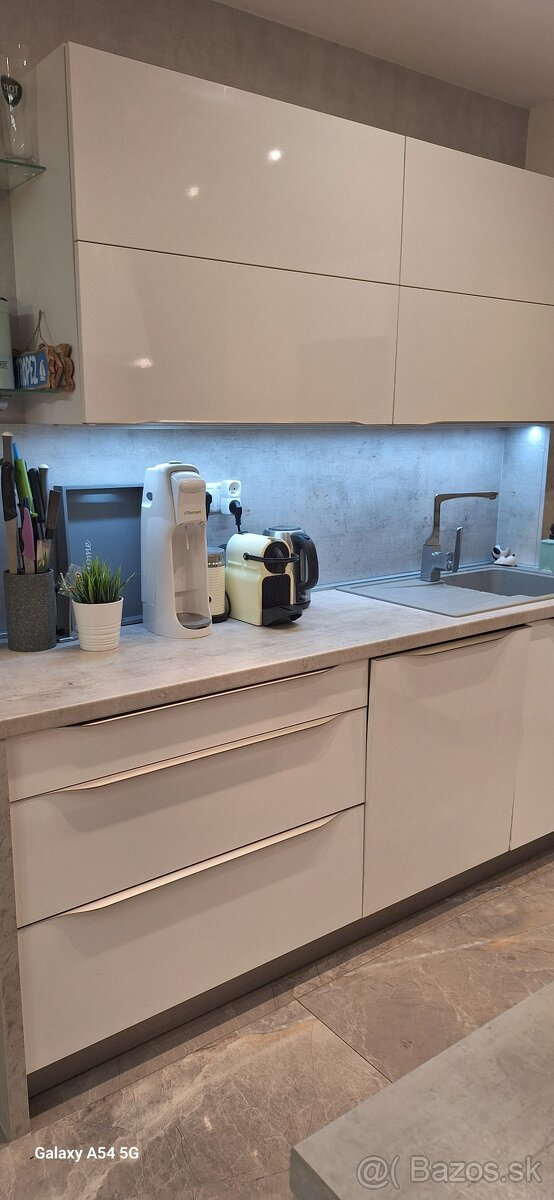 PREDAJ - 4-izbový RD - Dunajská Lužná - 7