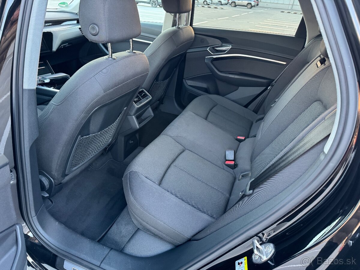 AUDI E-TRON 50 QUATTRO S-LINE SPORTBACK - 7